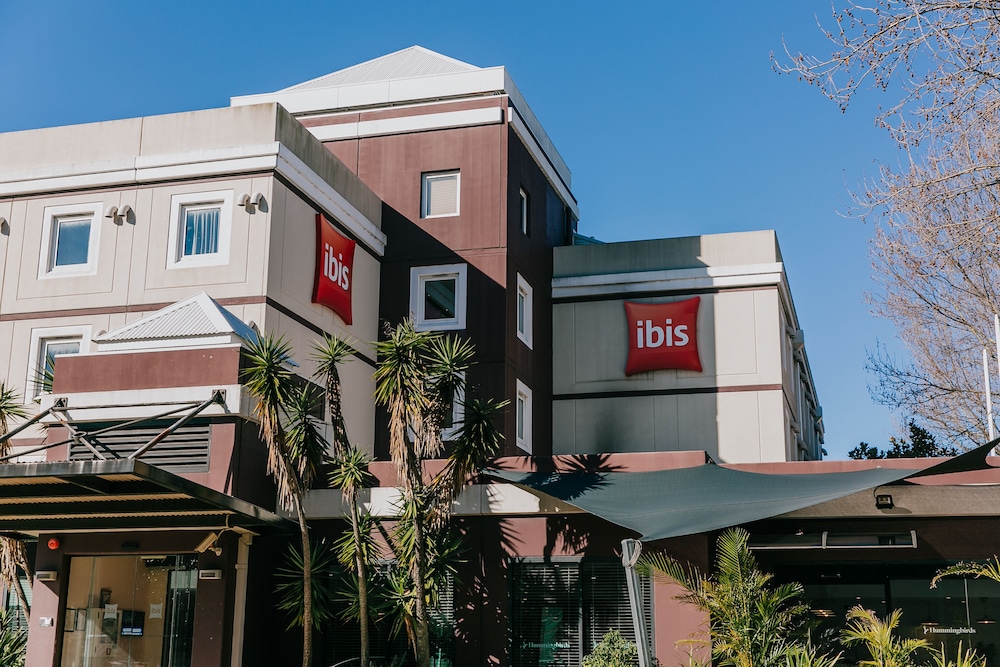 Ibis Newcastle 2/60