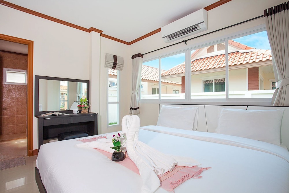 Baan Thai Lanna Pattaya 7/76