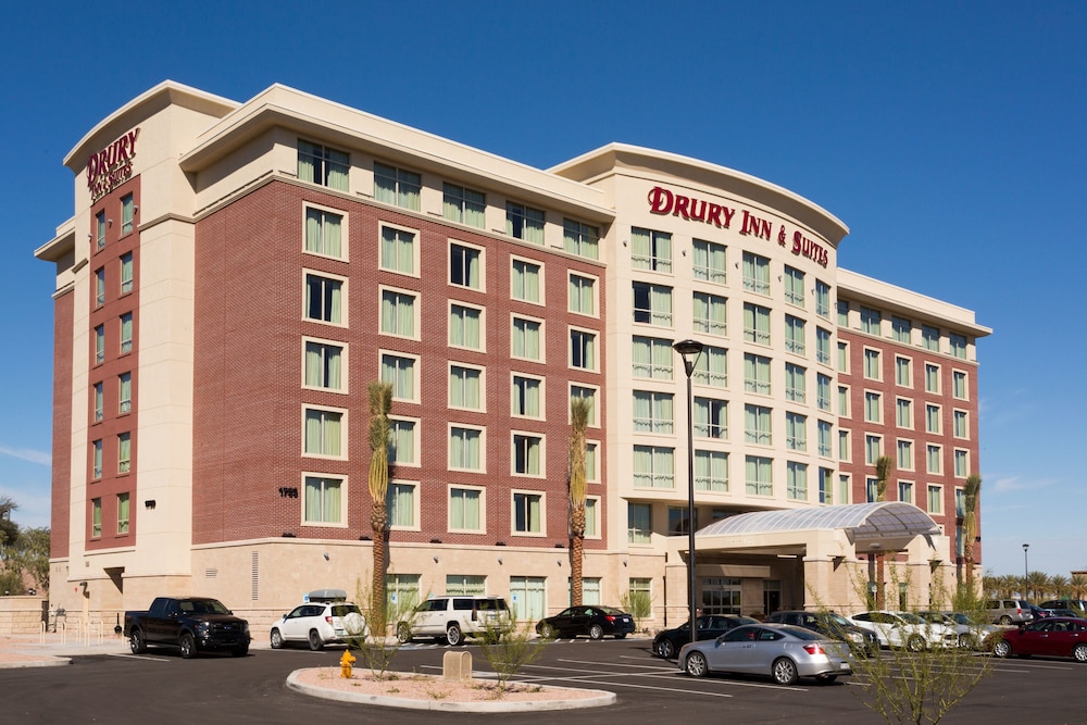 Drury Inn & Suites Colorado Springs 2/50