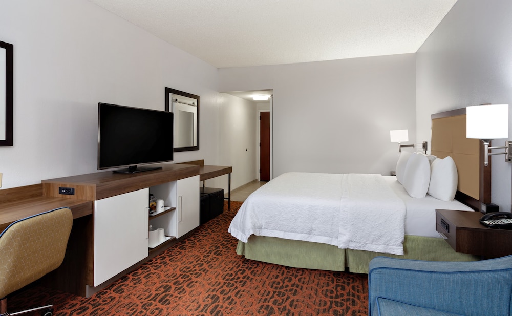 Hampton Inn Spring Hill 14/43