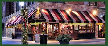 Carleton of Oak Park 6/43