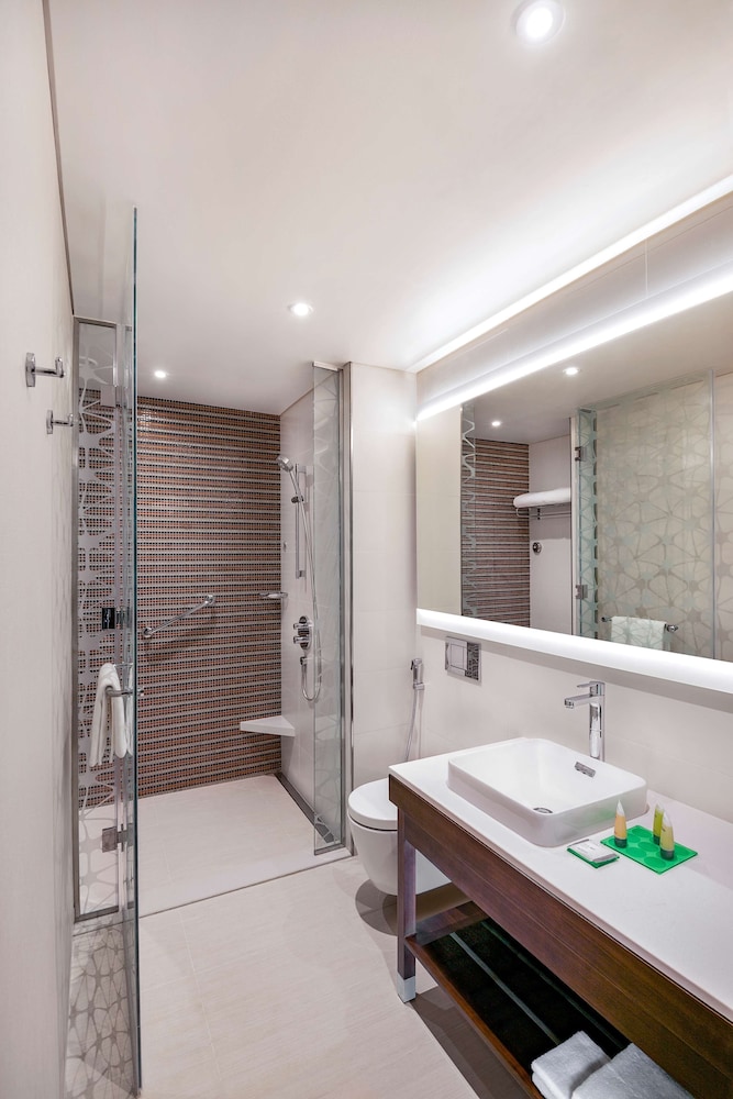 Hyatt Place Dubai Wasl District 50/50
