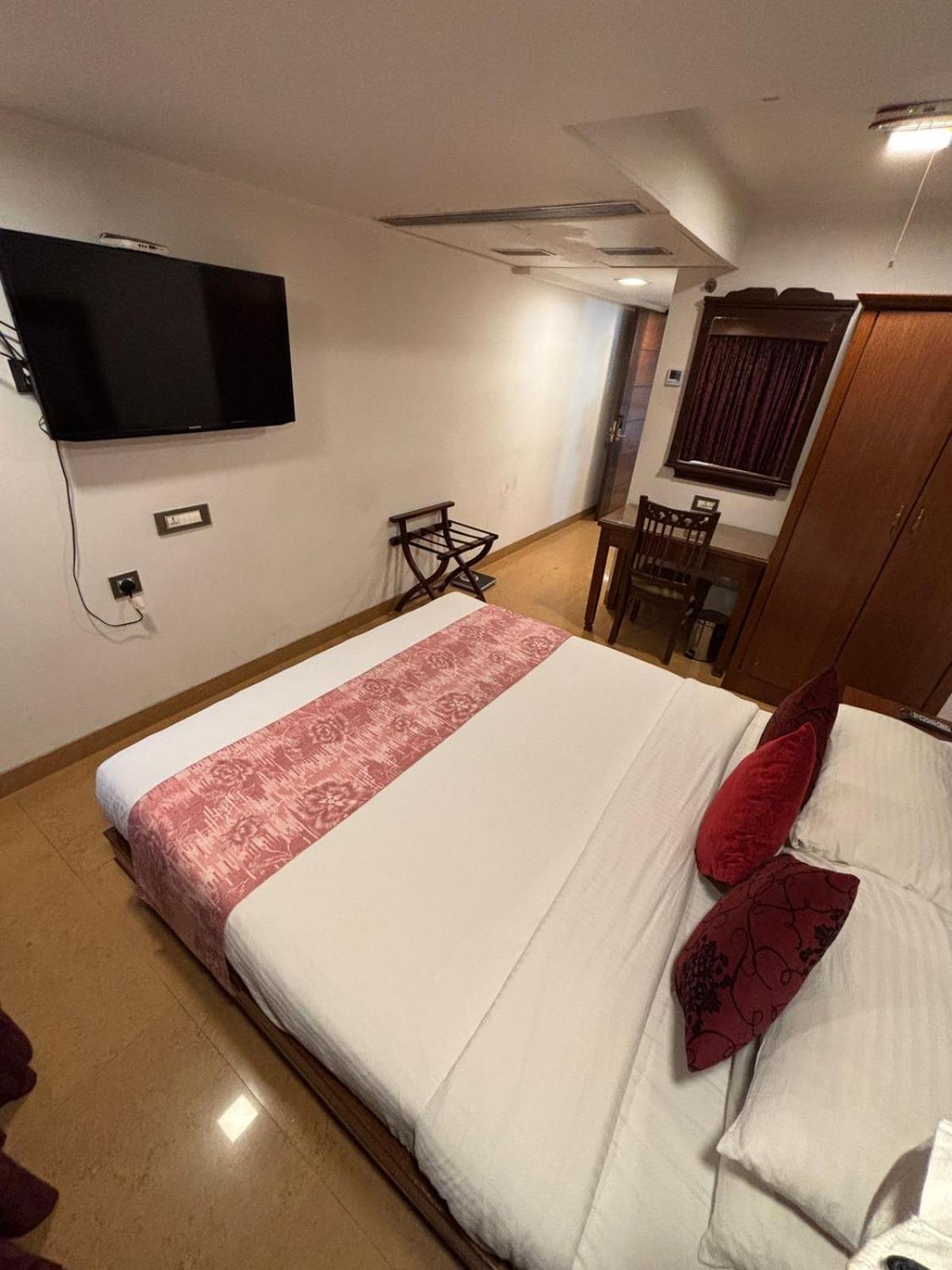 Golden Tulip Vasai Hotel and Spa 13/53