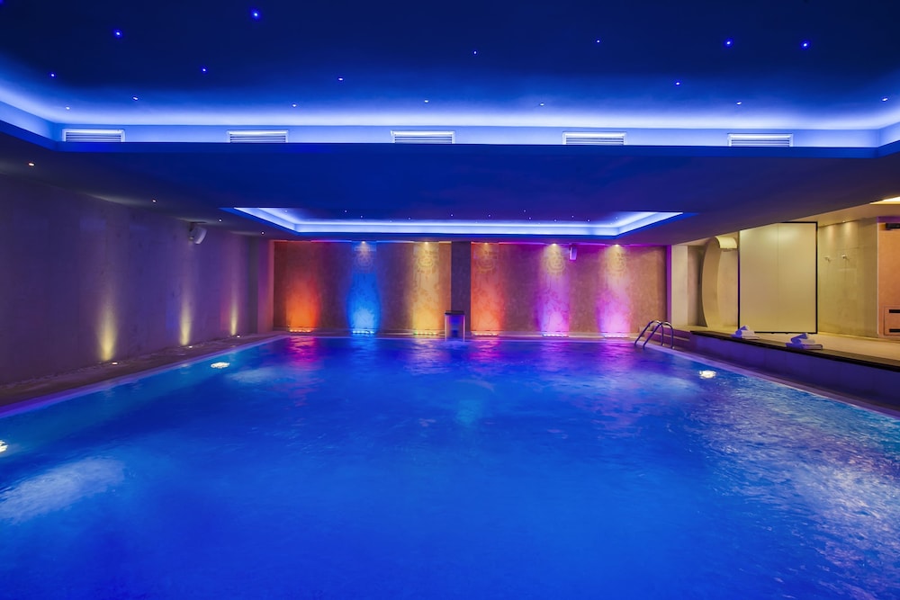 Movenpick Hotel Sarajevo 44/77