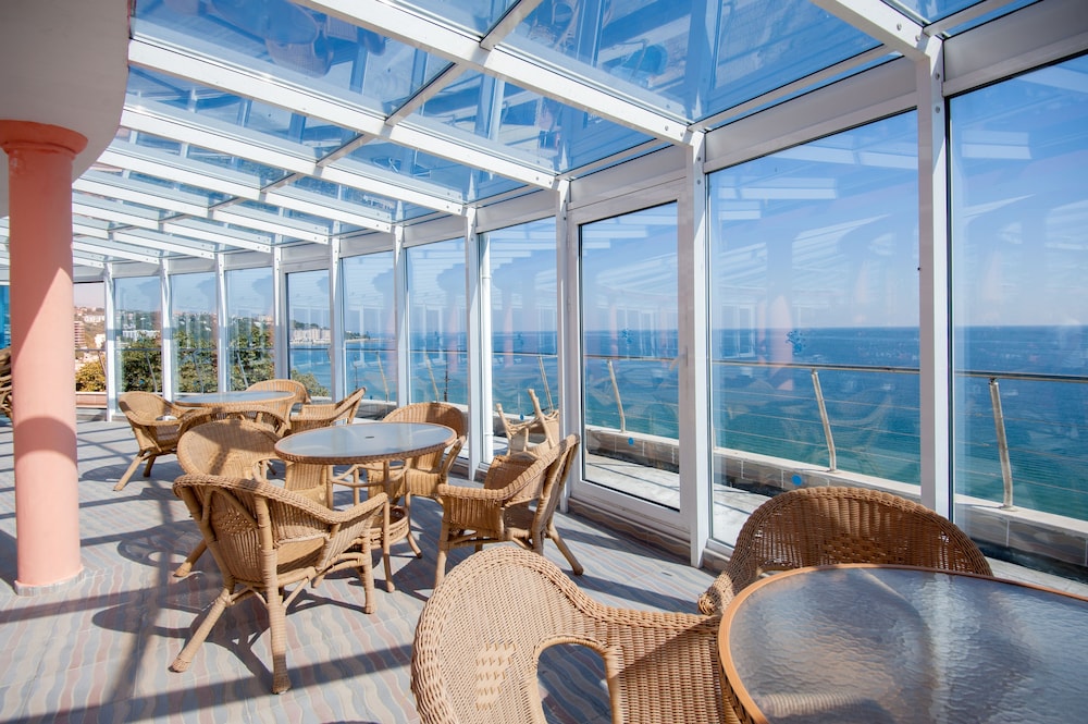 Sirius Beach Hotel 27/48