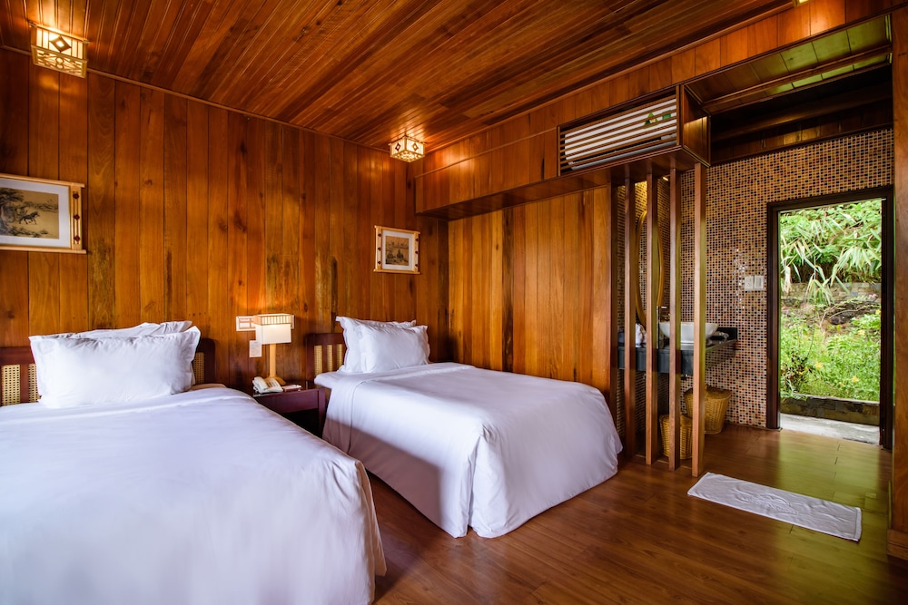 Sankofa Village Hill Resort And Spa 12/41