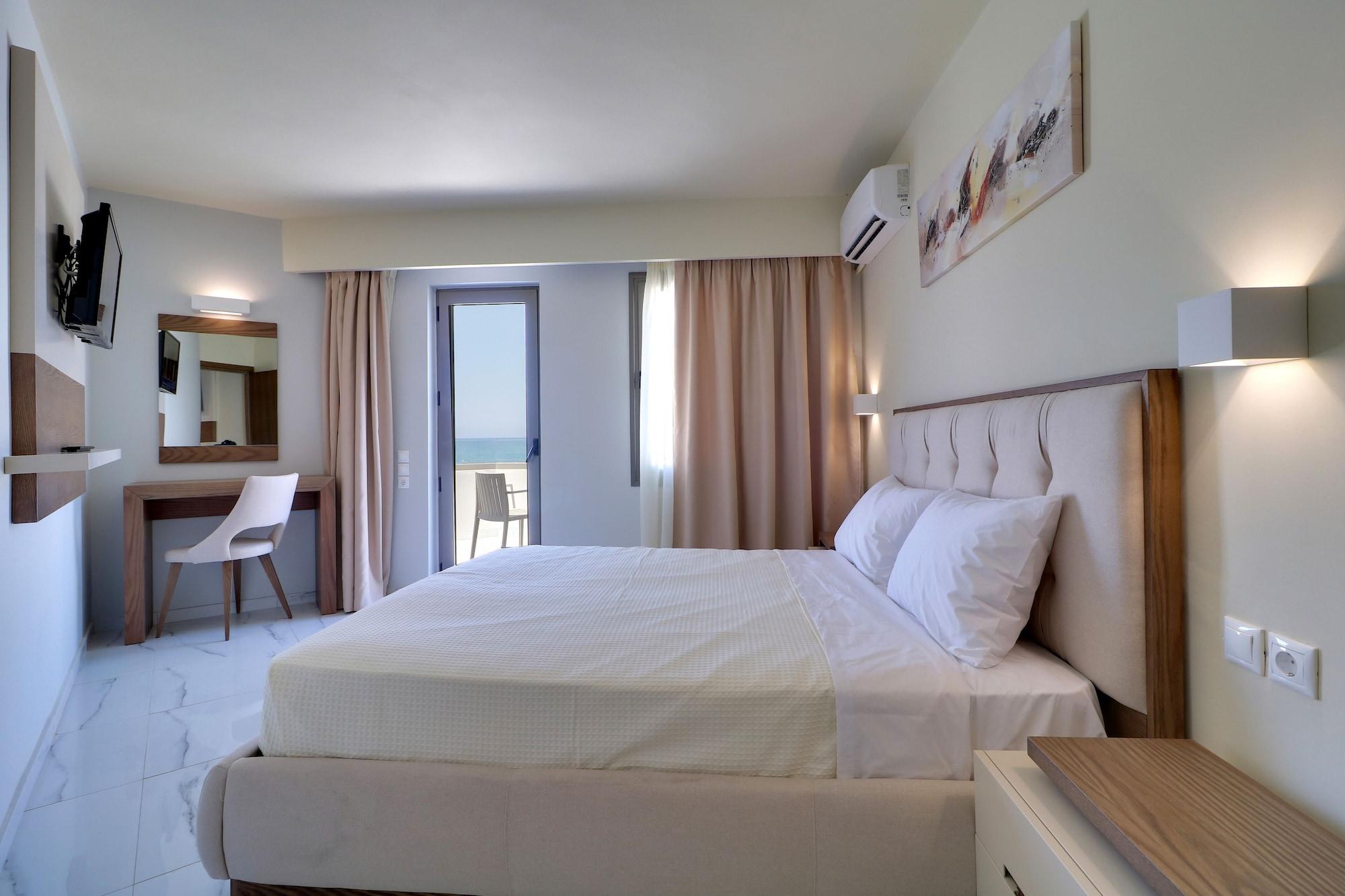 Suite Front Sea View