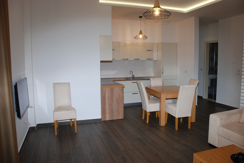 Sunrise Luxury Apartment 28/50