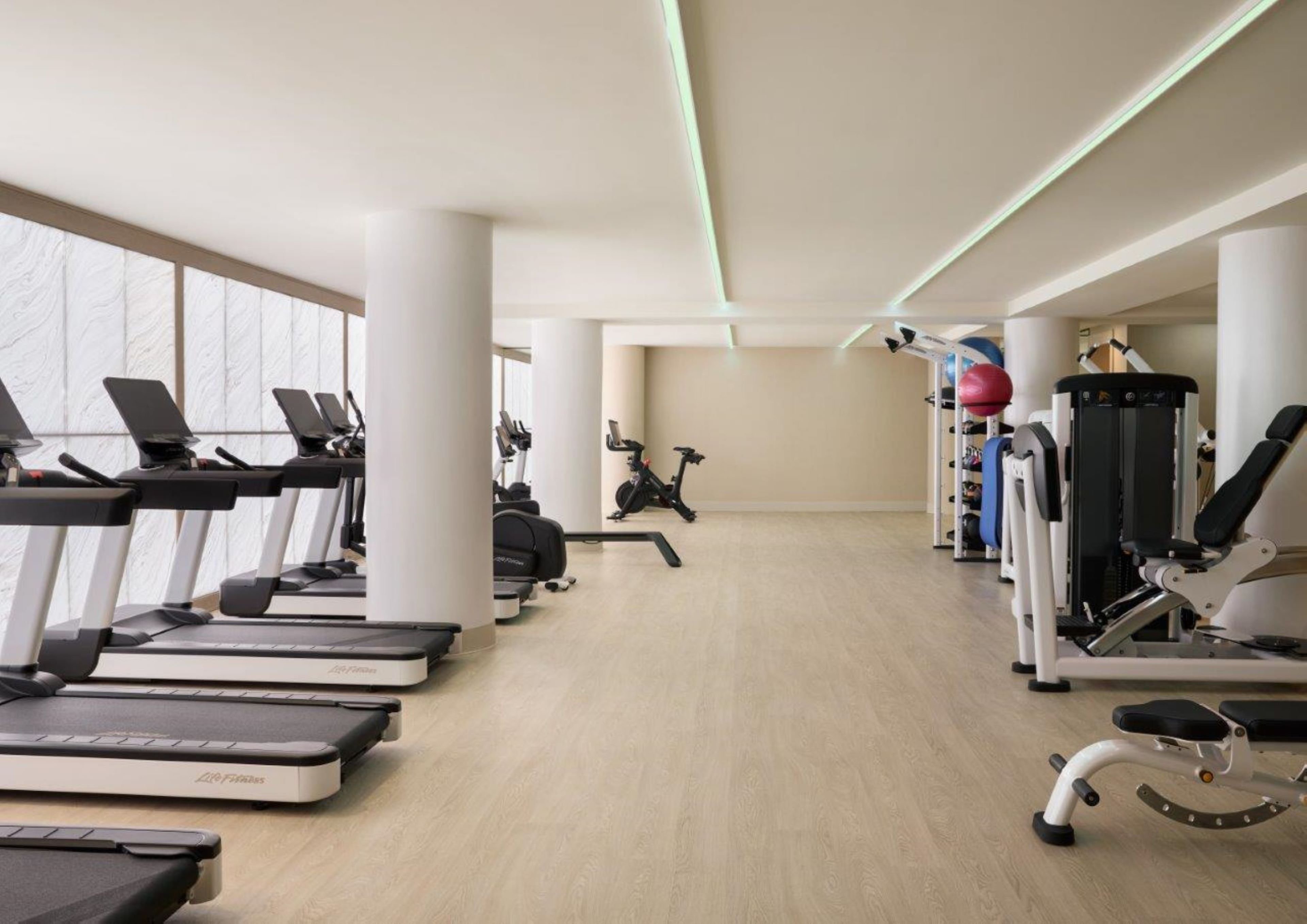 InterContinental Hotels Indianapolis, an IHG Hotel 23/50