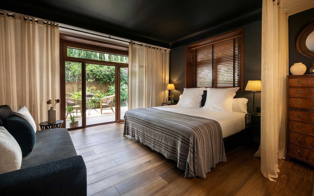 SUPERIOR, DOUBLE BED, TERRACE