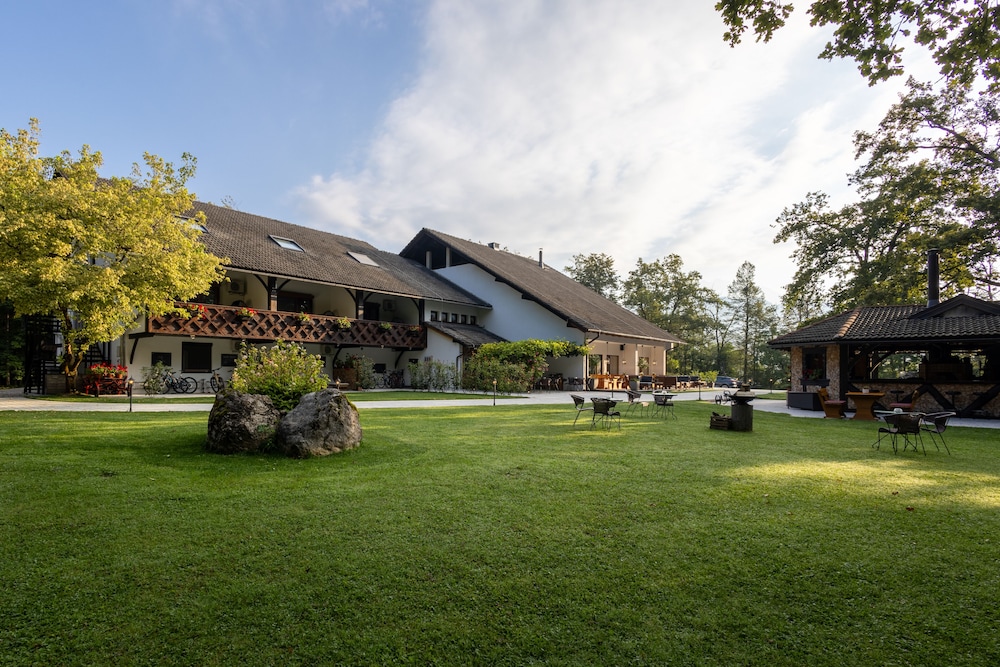 Garni Pension Pibernik 9/12