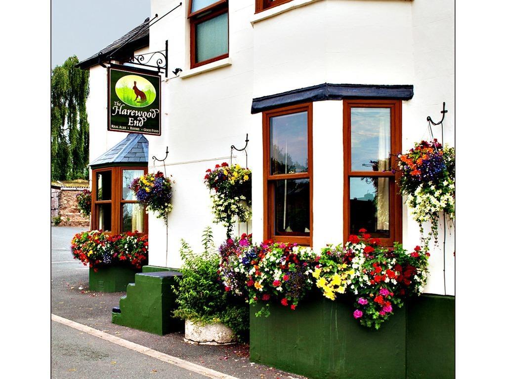 Harewood End Inn 4/23