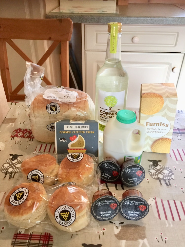 Polean Farm Cottages 15/50