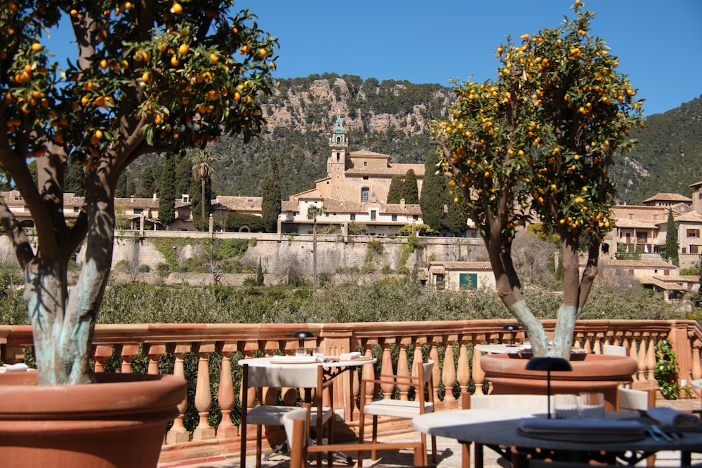 Valldemossa Hotel Restaurant 39/52