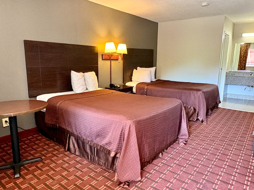 Regency Inn 18/49