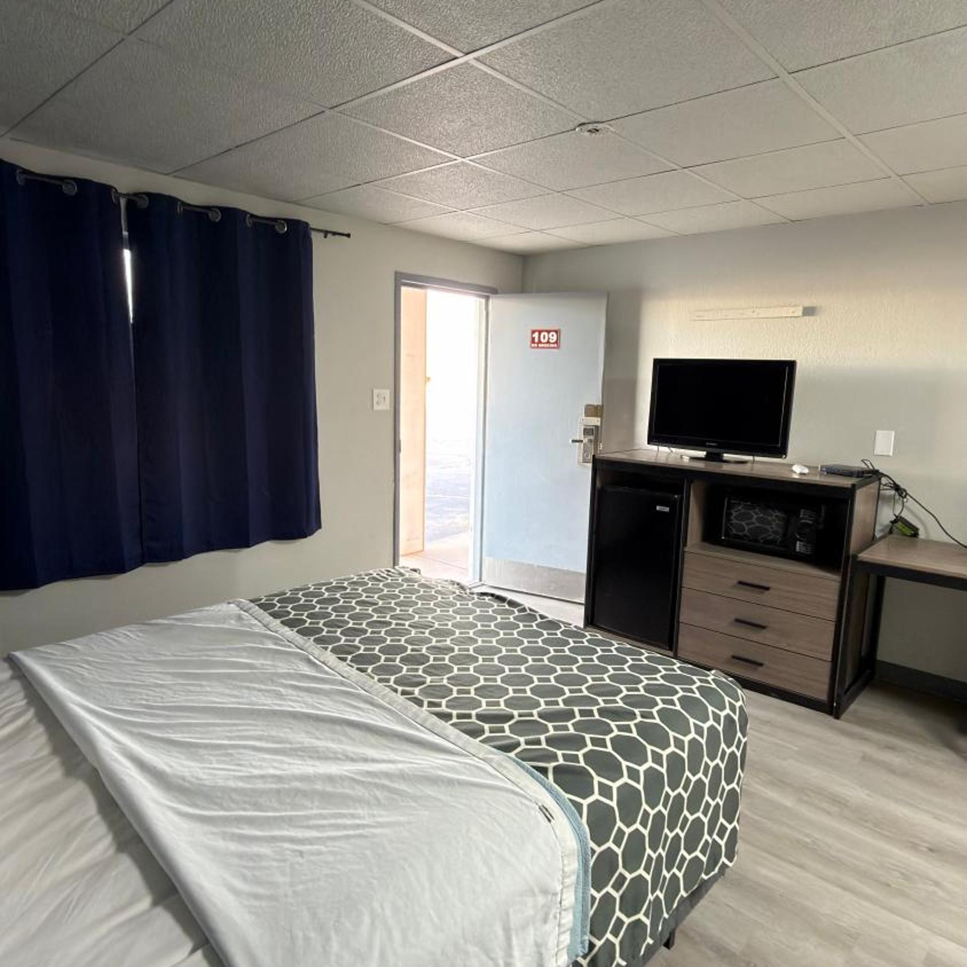 JAL COUNTRY INN 2/18