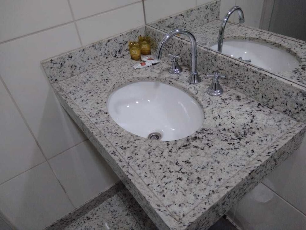 Topazio Imperial Hotel 25/29