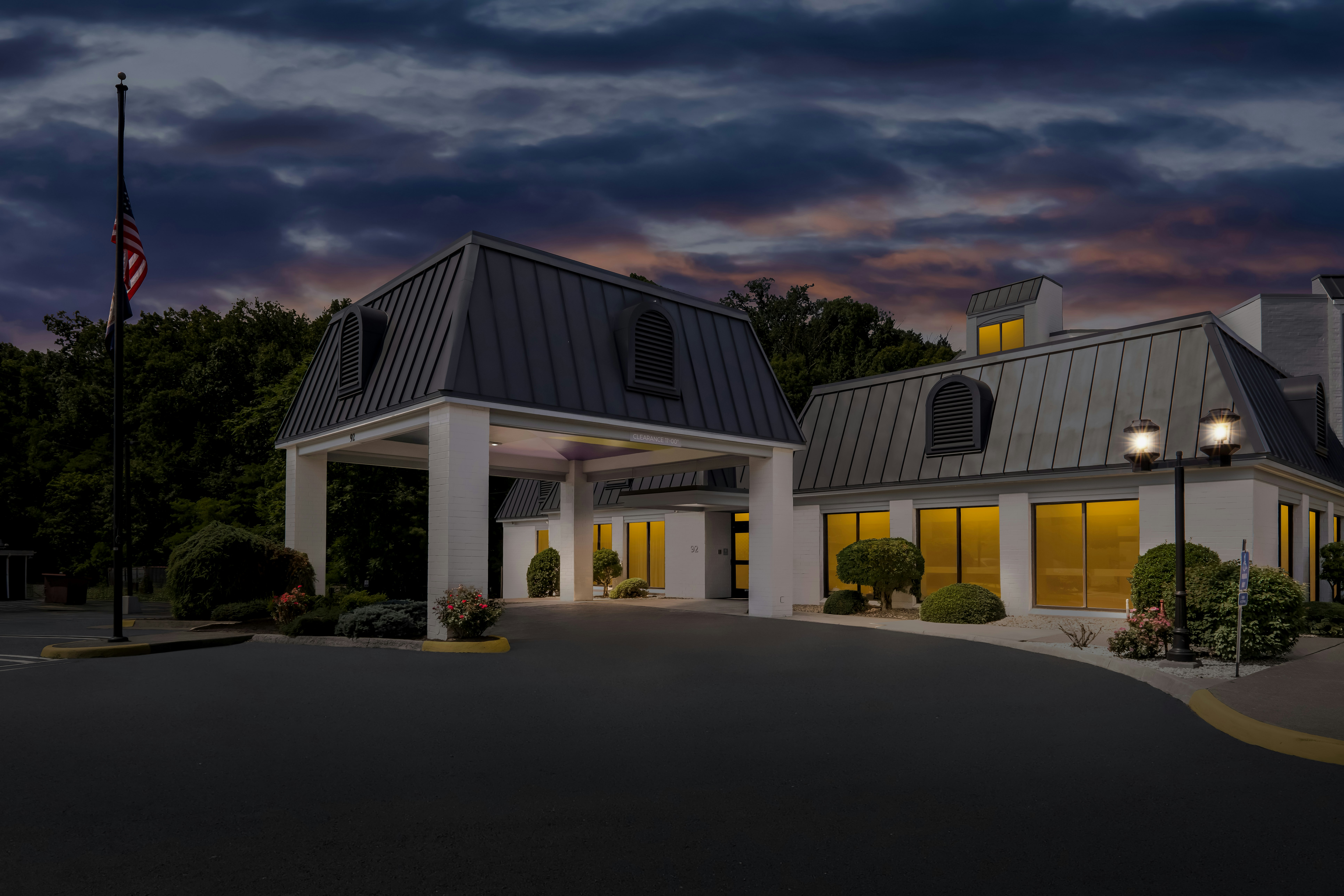 Spark by Hilton Staunton 2/41