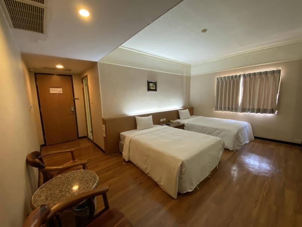 TAPENG BAY HOLIDAY HOTEL 24/52