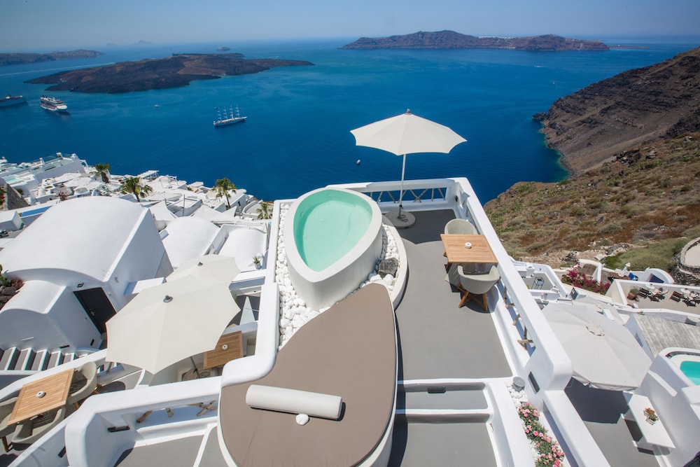 Chic Hotel Santorini 42/50