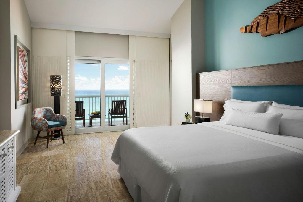 1 Bedroom, Master, Suite, King Bed, Ocean View, Balcony