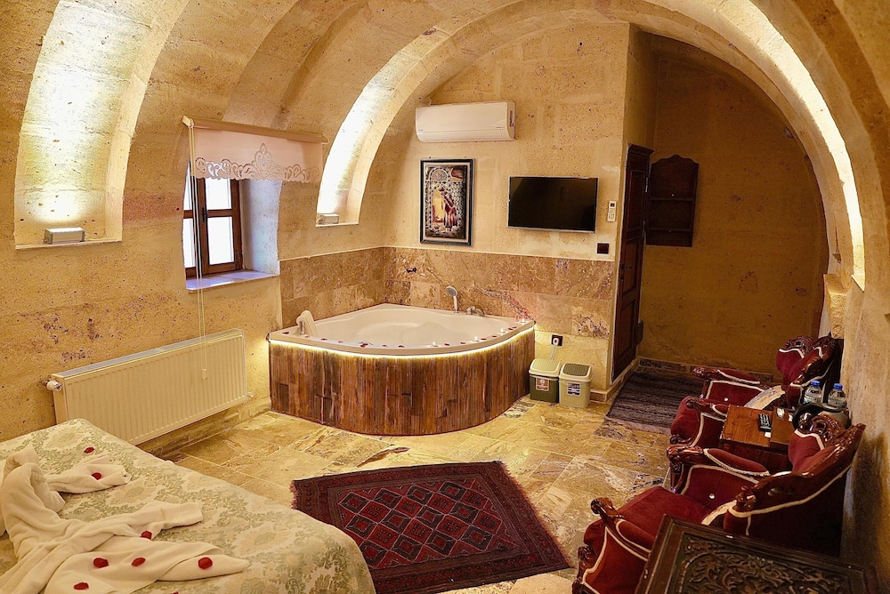Avanos Suites 9/62