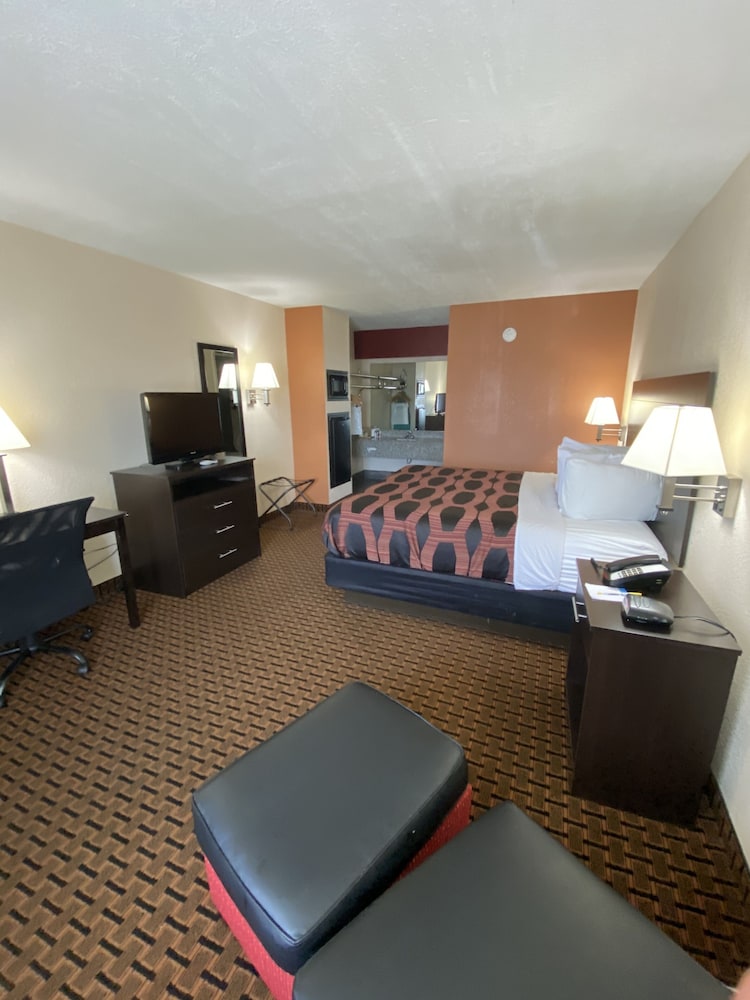 Days Inn By Wyndham Pearl/Jackson Airport 7/15