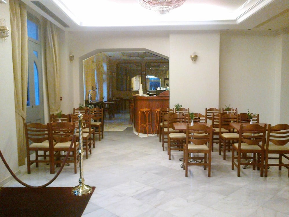 Rio Athens Hotel 34/49