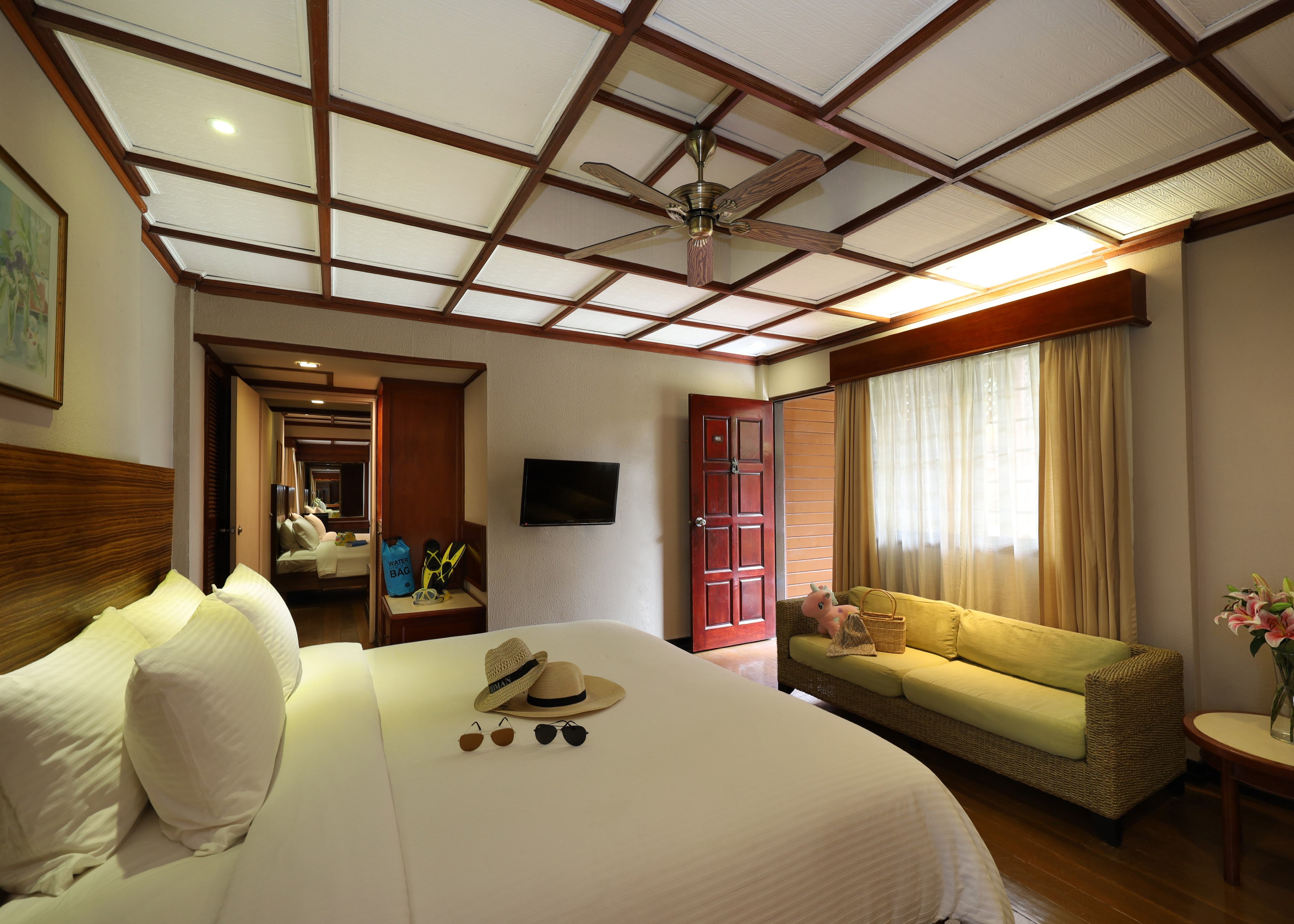 Two Bedroom Garden Premier Chalet