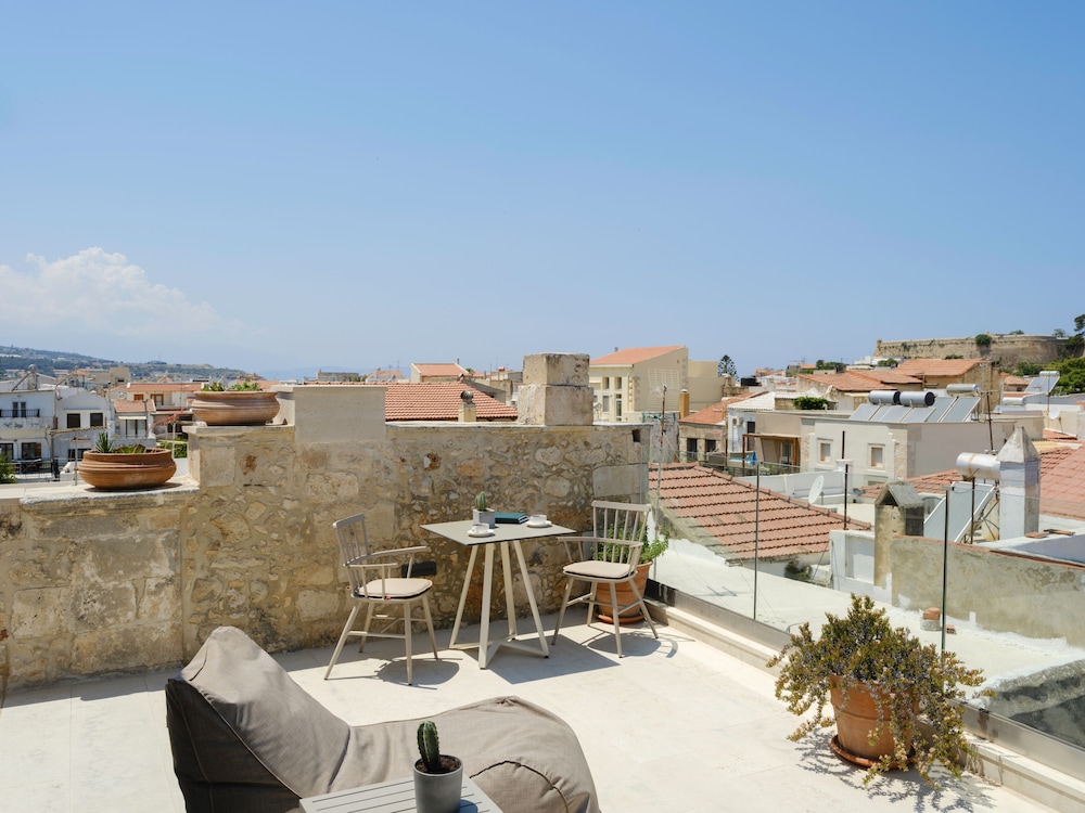 Casa Dei Delfini 44/50