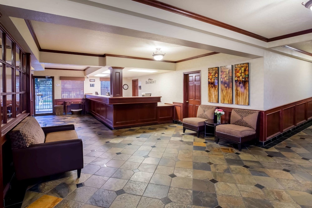 Baymont by Wyndham Yakima Riverfront 37/51