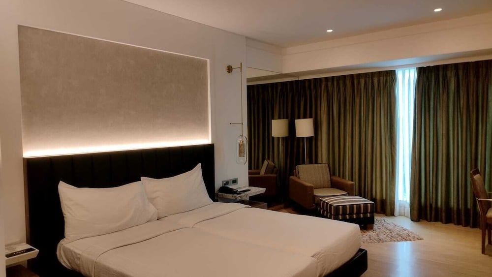 Mirage Hotel 14/68