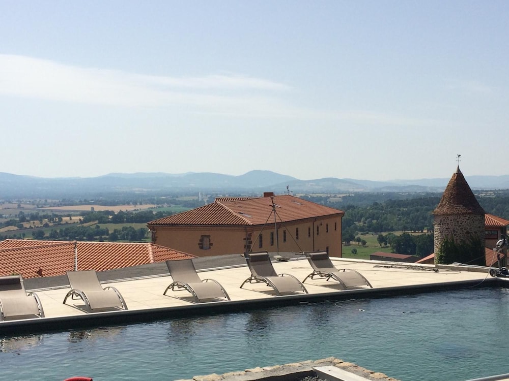 Hotel The Originals Domaine Saint-Roch 42/53