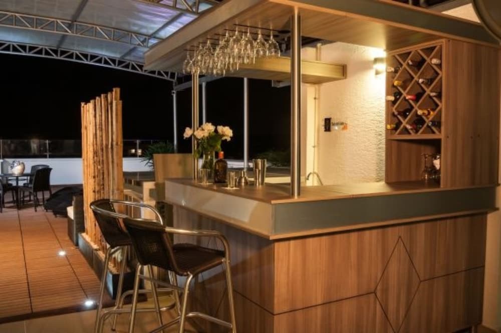 Isa Victory Hotel Boutique 52/64