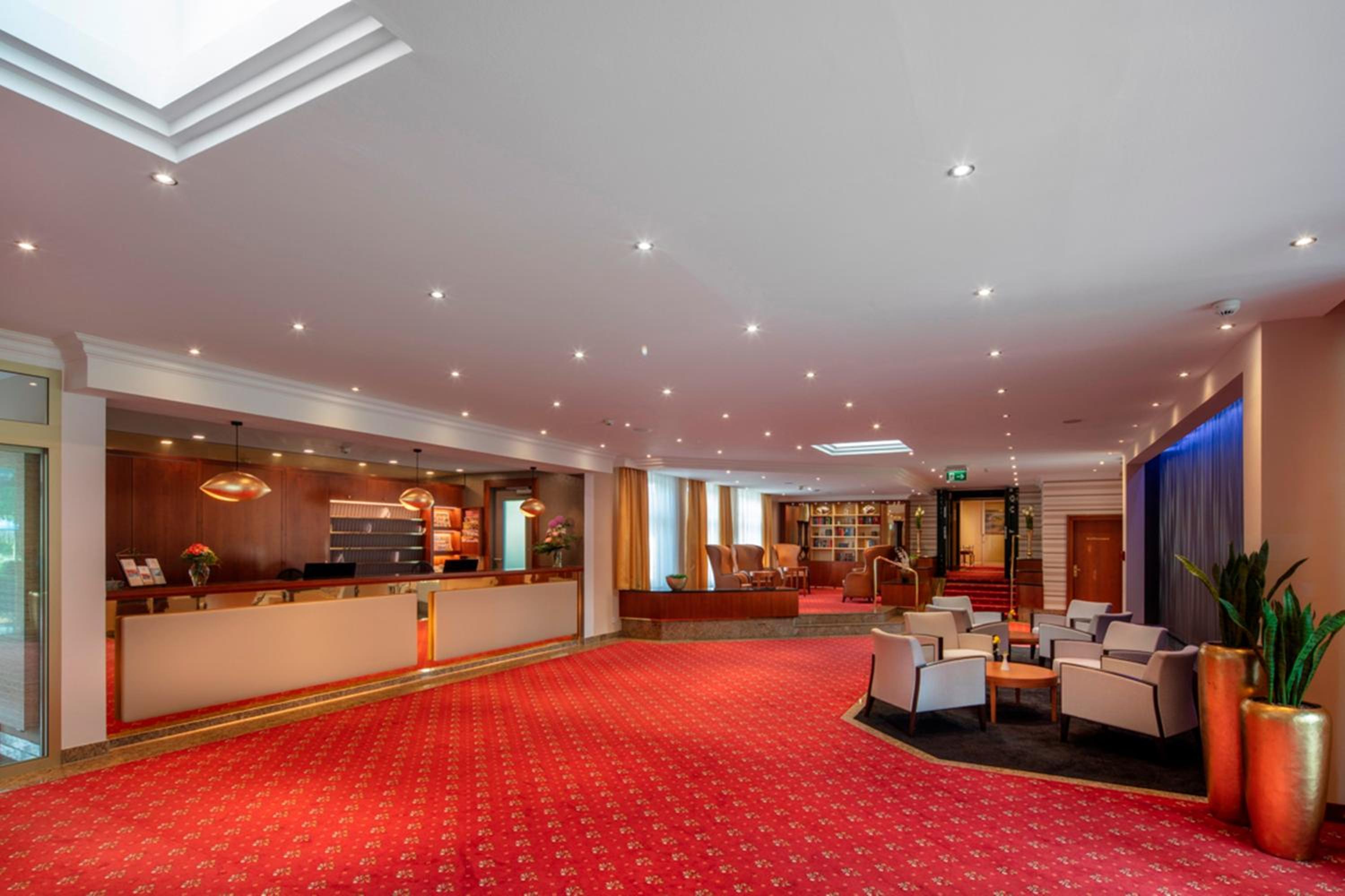 Hotel Schweizer Hof 7/50
