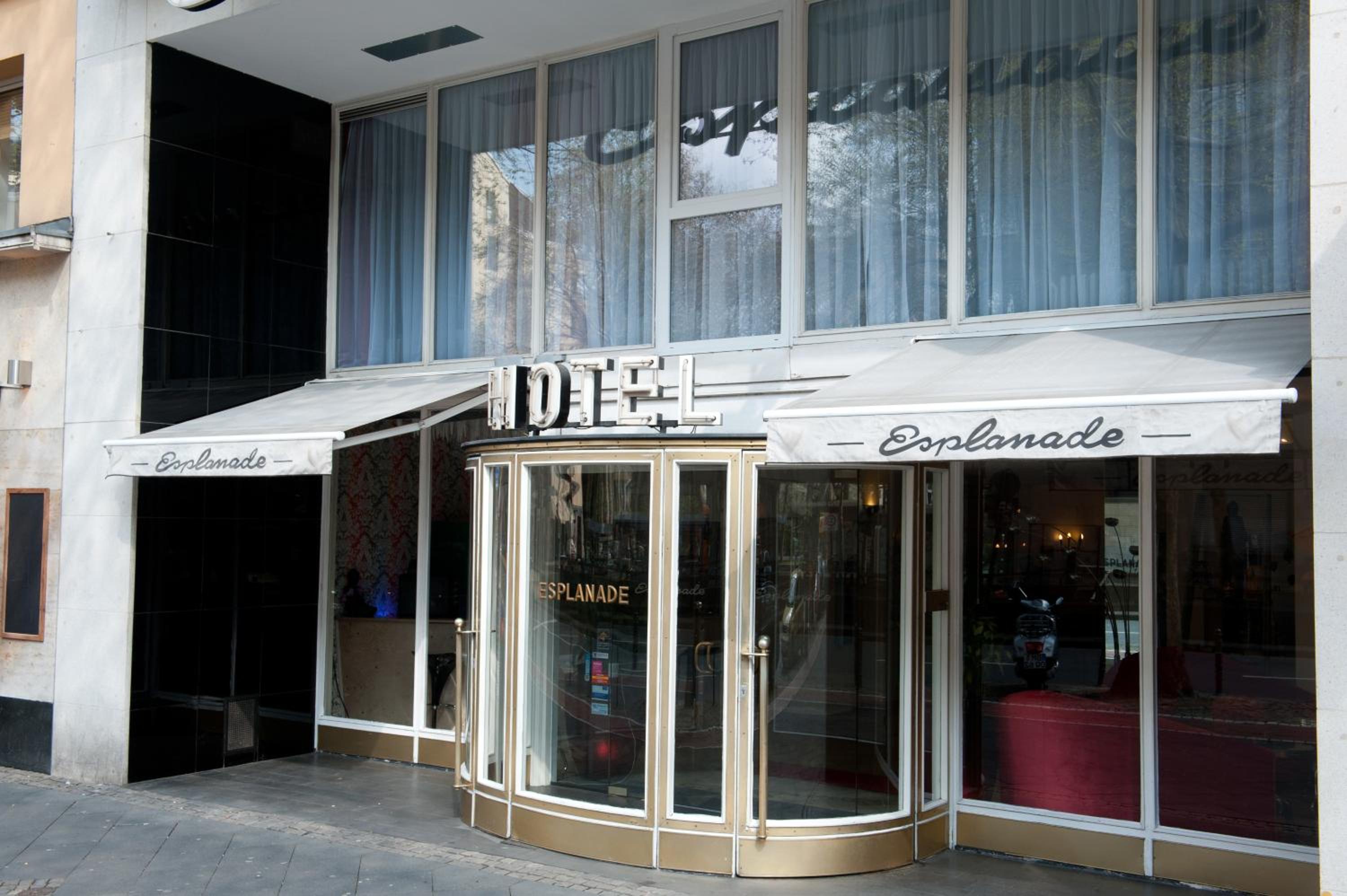 Hotel Esplanade 7/48