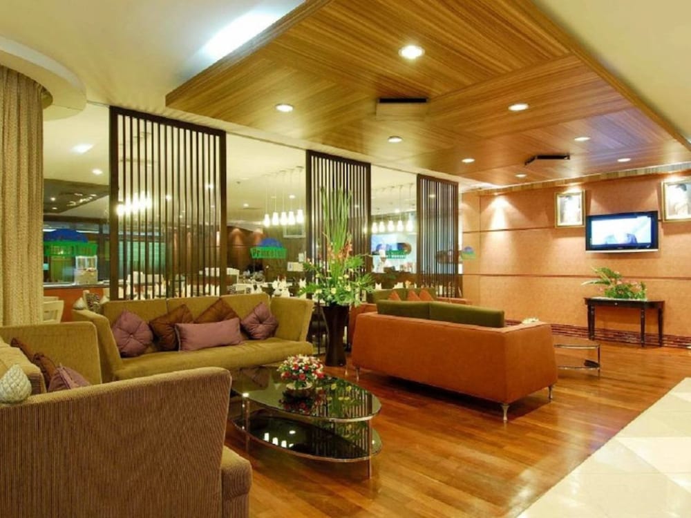 Princeton Bangkok 34/47