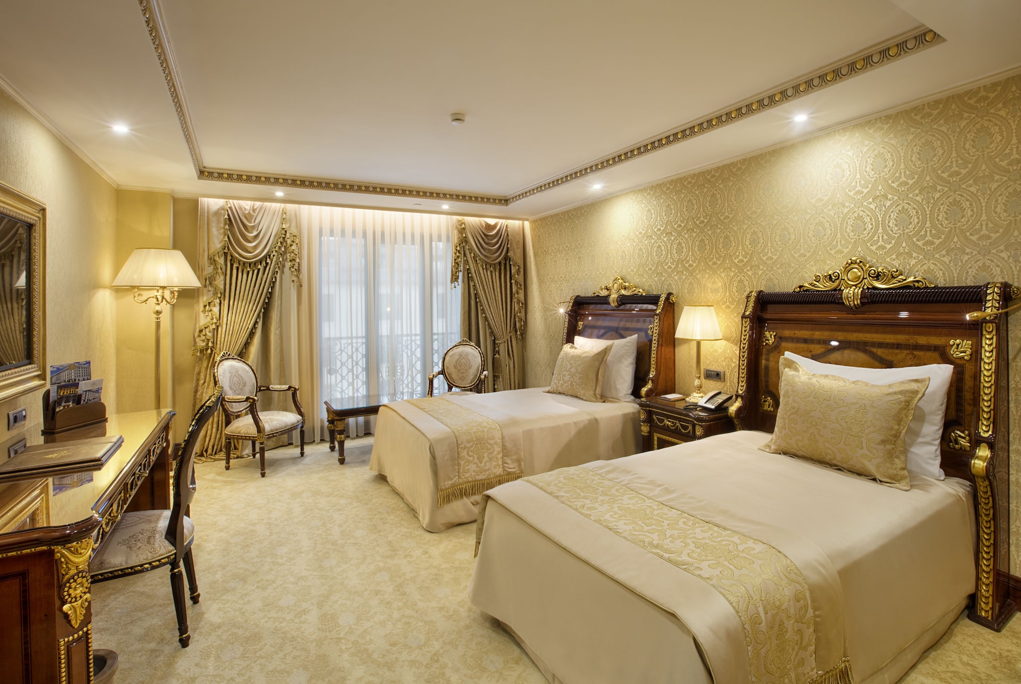SUPERIOR, TWIN BEDS