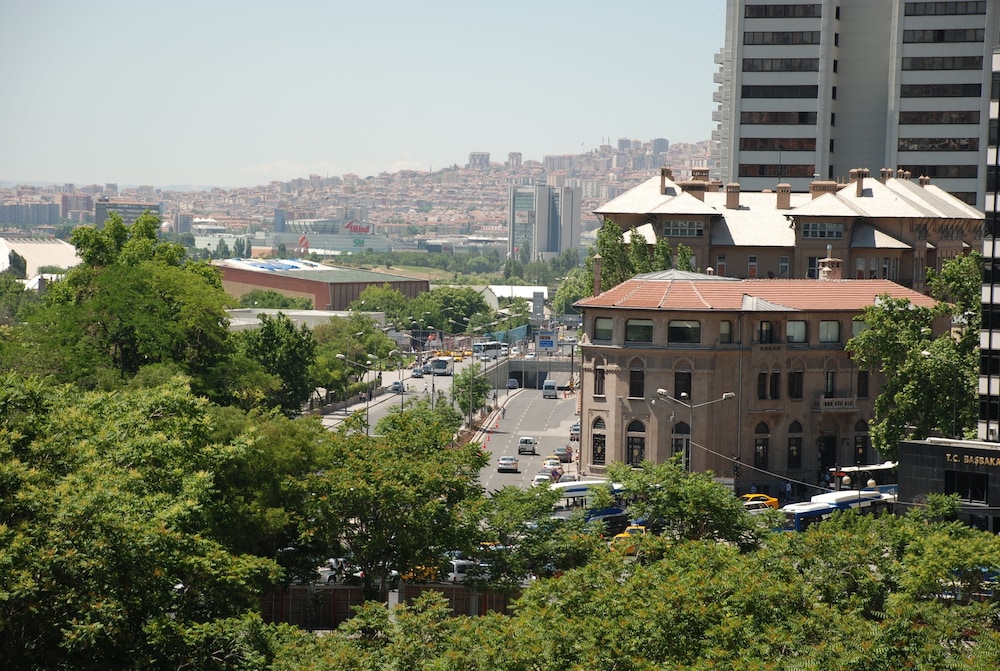 Hotel Mithat 54/60