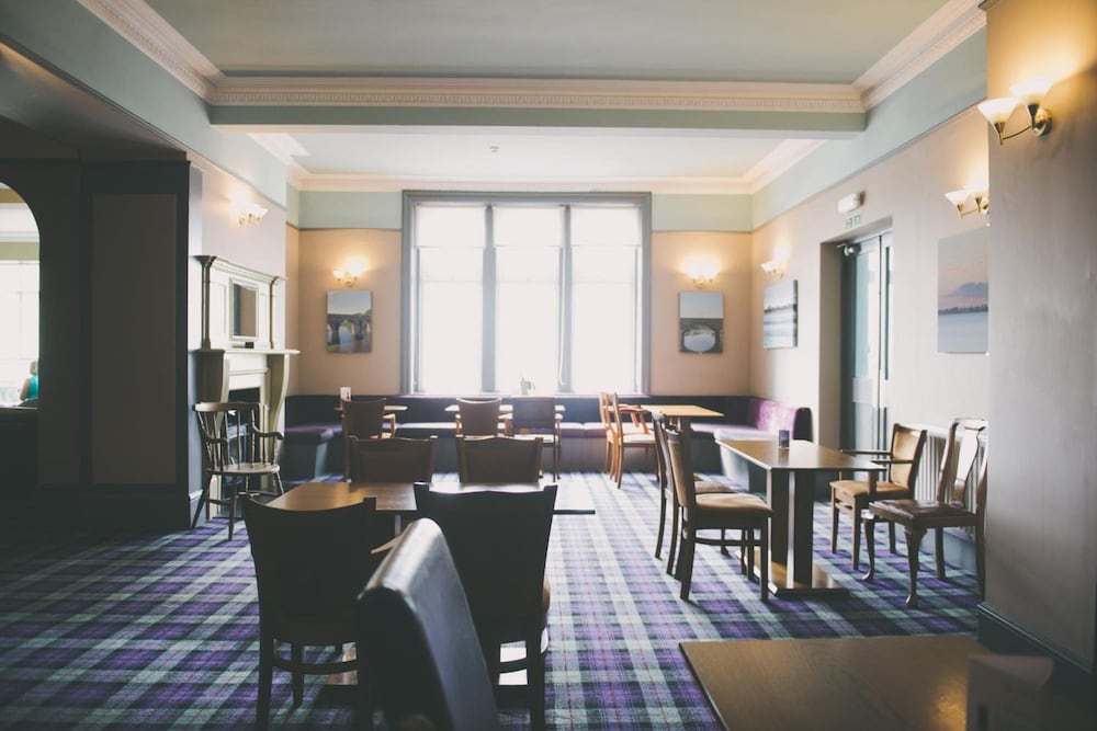 Powfoot Hotel 36/49
