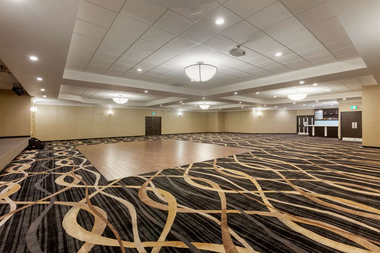 Best Western Plus Leamington Hotel and Conference Centre 6/21