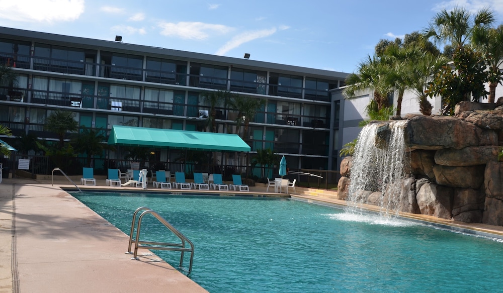 Opal Hotel and Suites in ALTAMONTE SPRINGS - FL