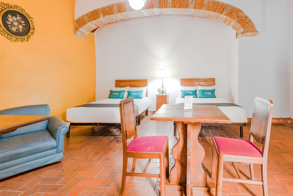 Hotel Meson de San Sebastian 34/50