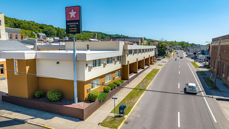 Magnuson Hotel Copper Crown 3/40