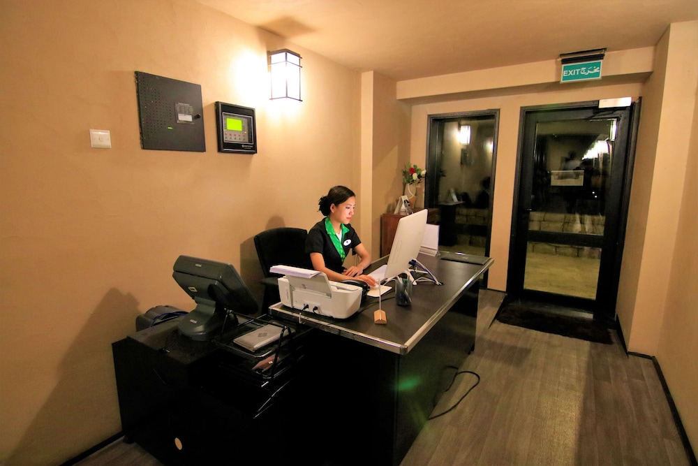 Azimut Hotel Musandam 56/68
