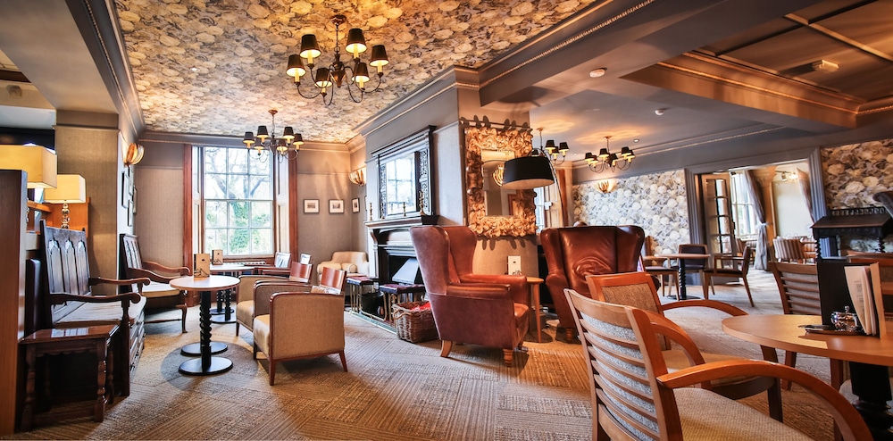 Royal Oak Hotel 34/49