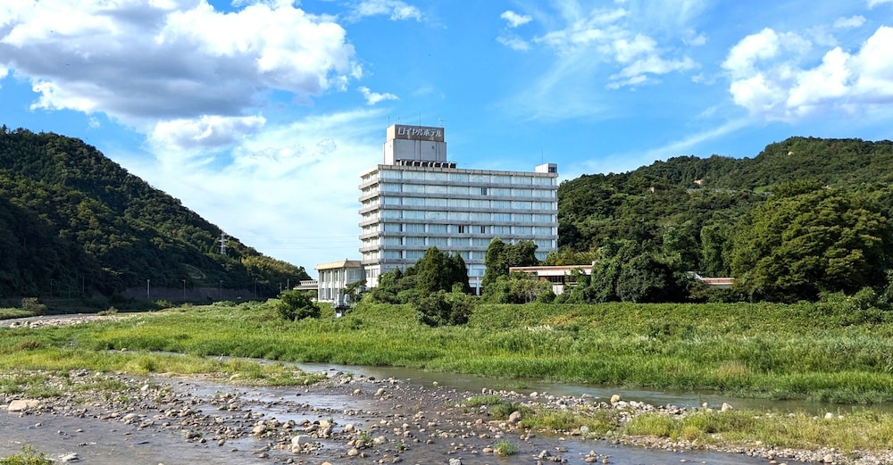 surroundings