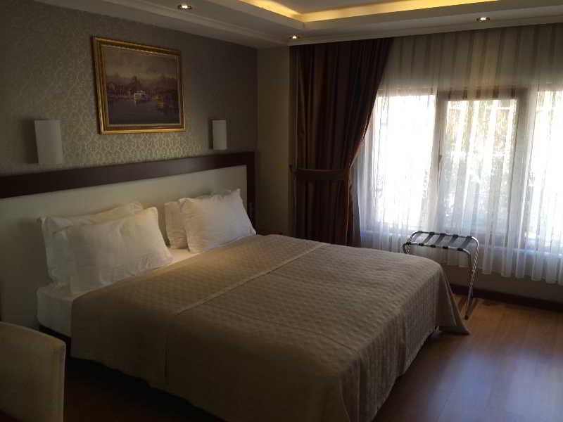 Regency World Suite 7/20