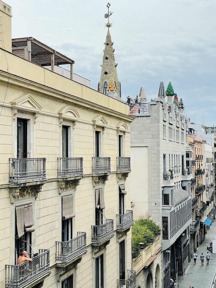 SmartR Barcelona Ramblas 3/44