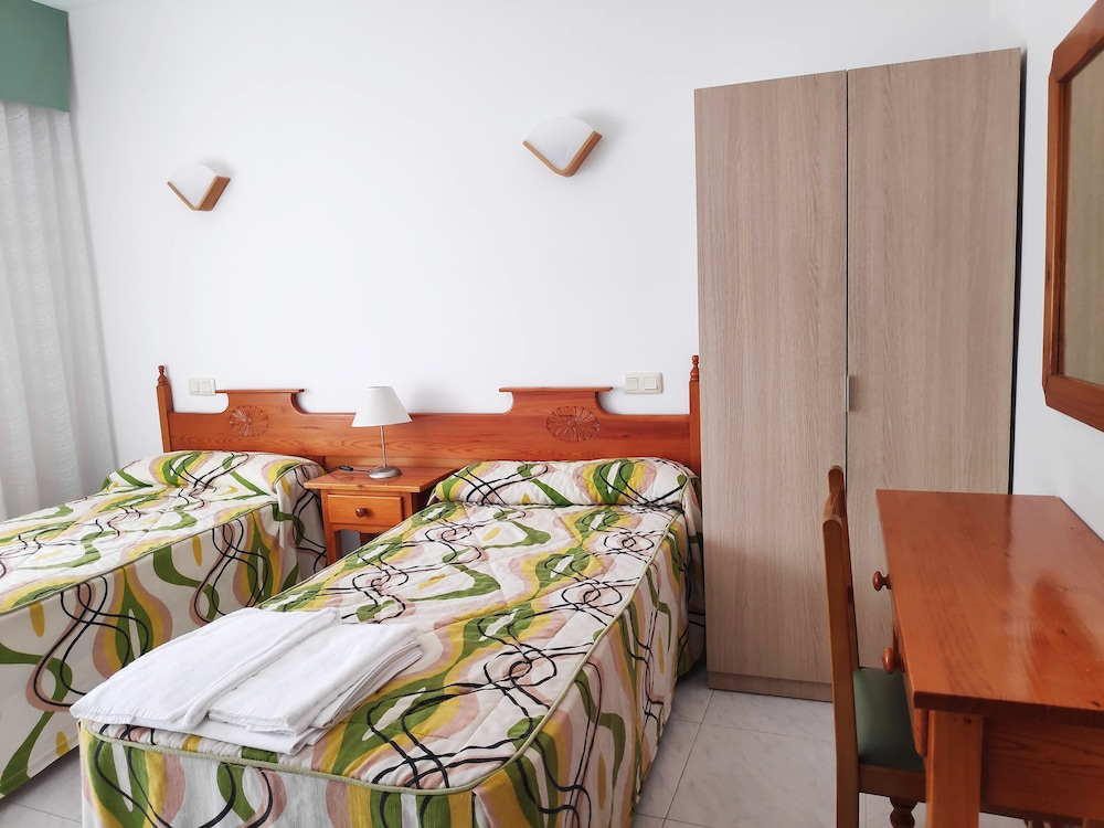 Apartamentos Revo Salinas 3000 9/27